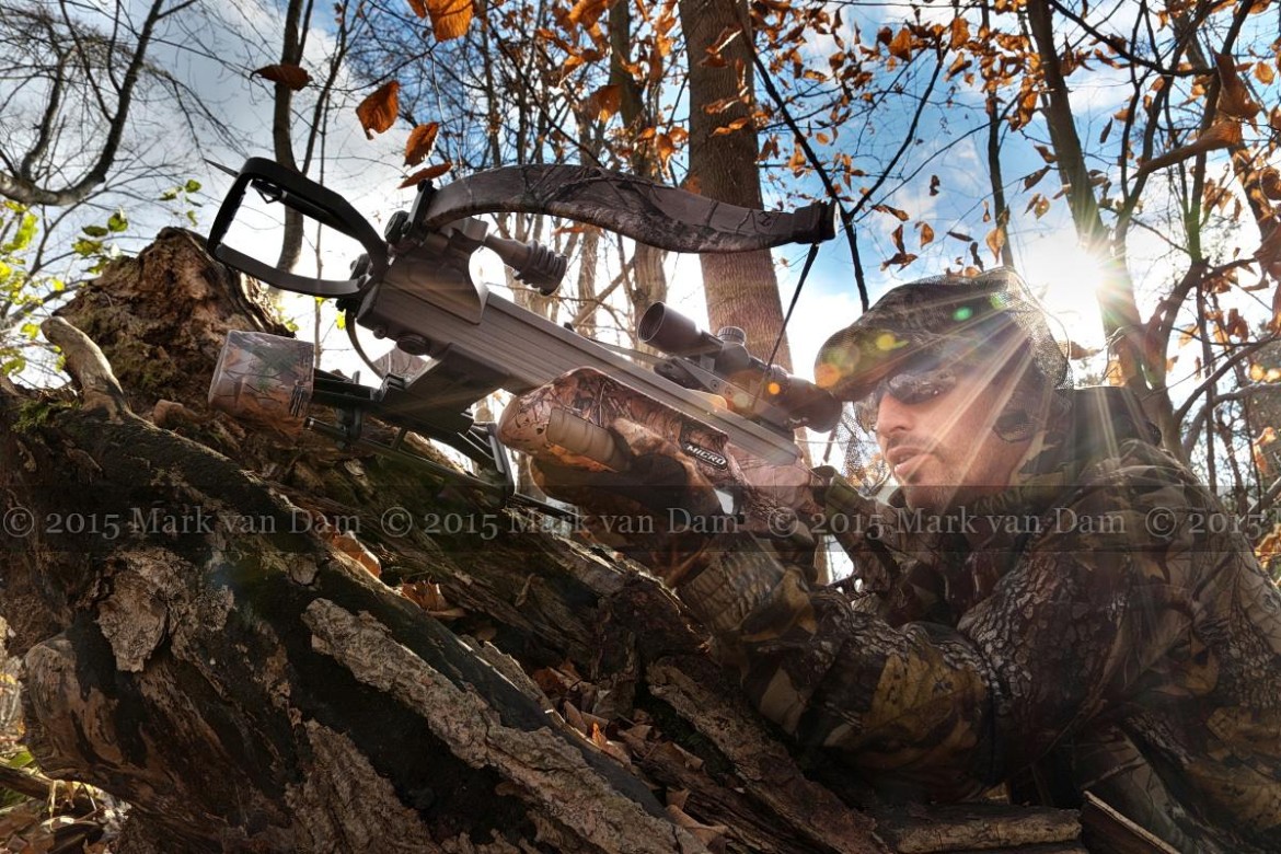 crossbow hunting photography [110515]A013