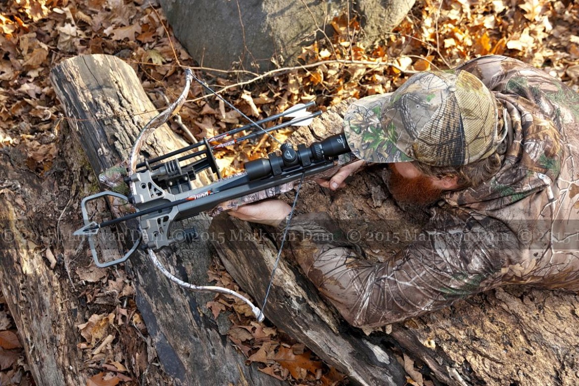 crossbow hunting photography [110515]A168