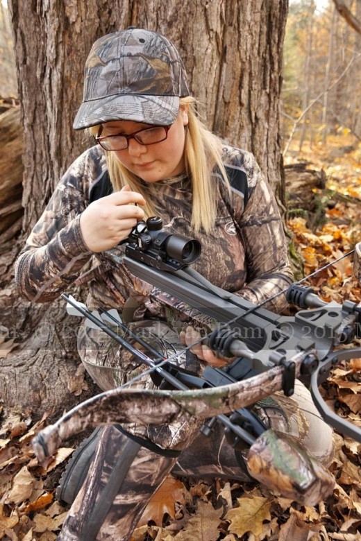 crossbow hunting photography [110515]A203