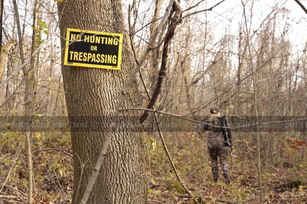 crossbow hunting photography [110515]A226