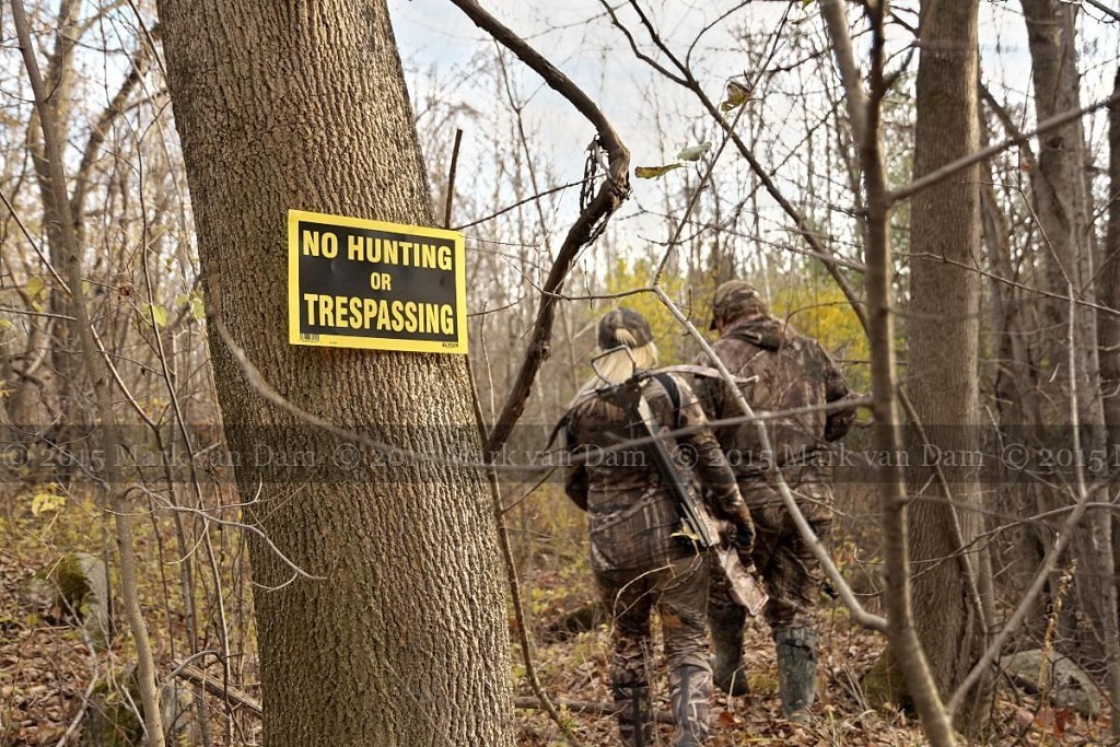 crossbow hunting photography [110515]A232