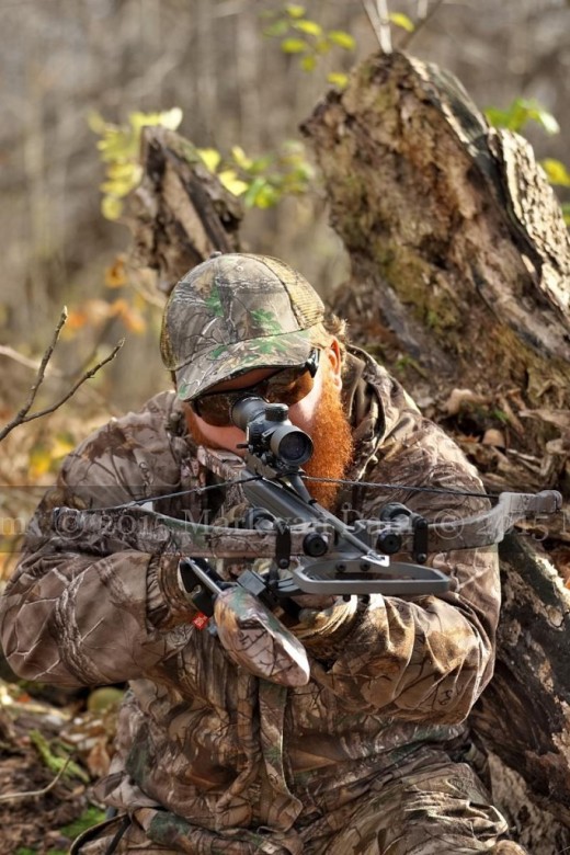 crossbow hunting photography [110515]B048