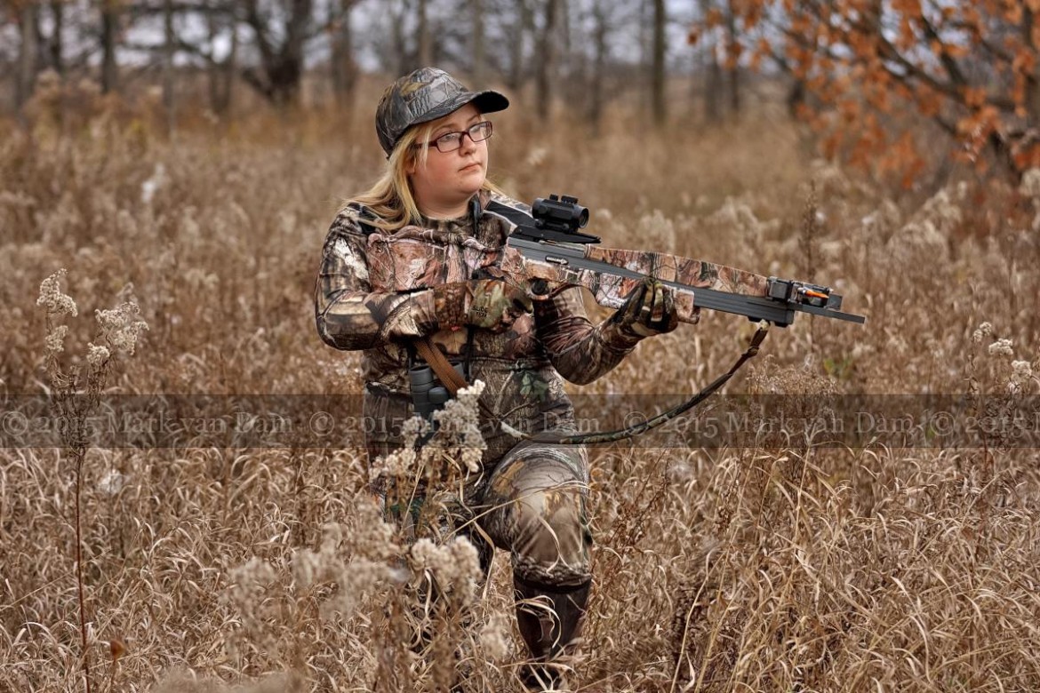 crossbow hunting photography [110515]B214
