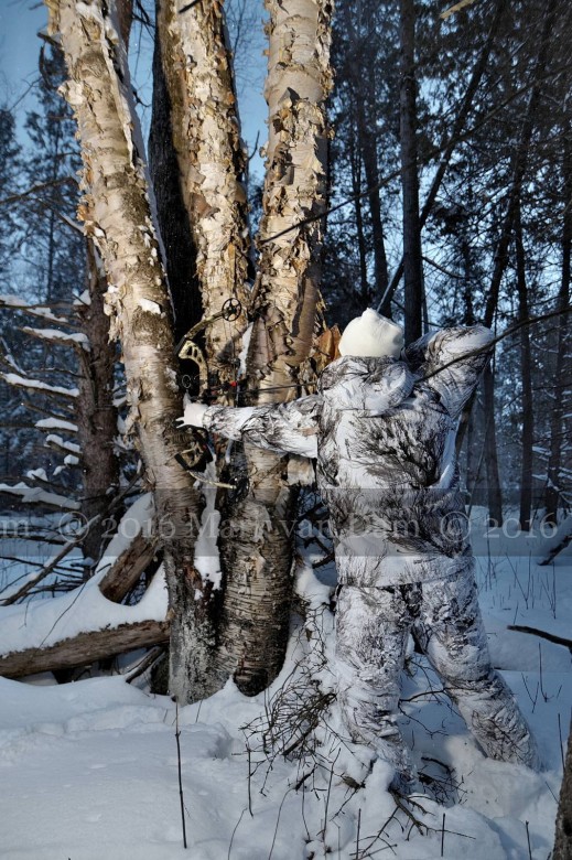 compound bow hunting photos winter A149