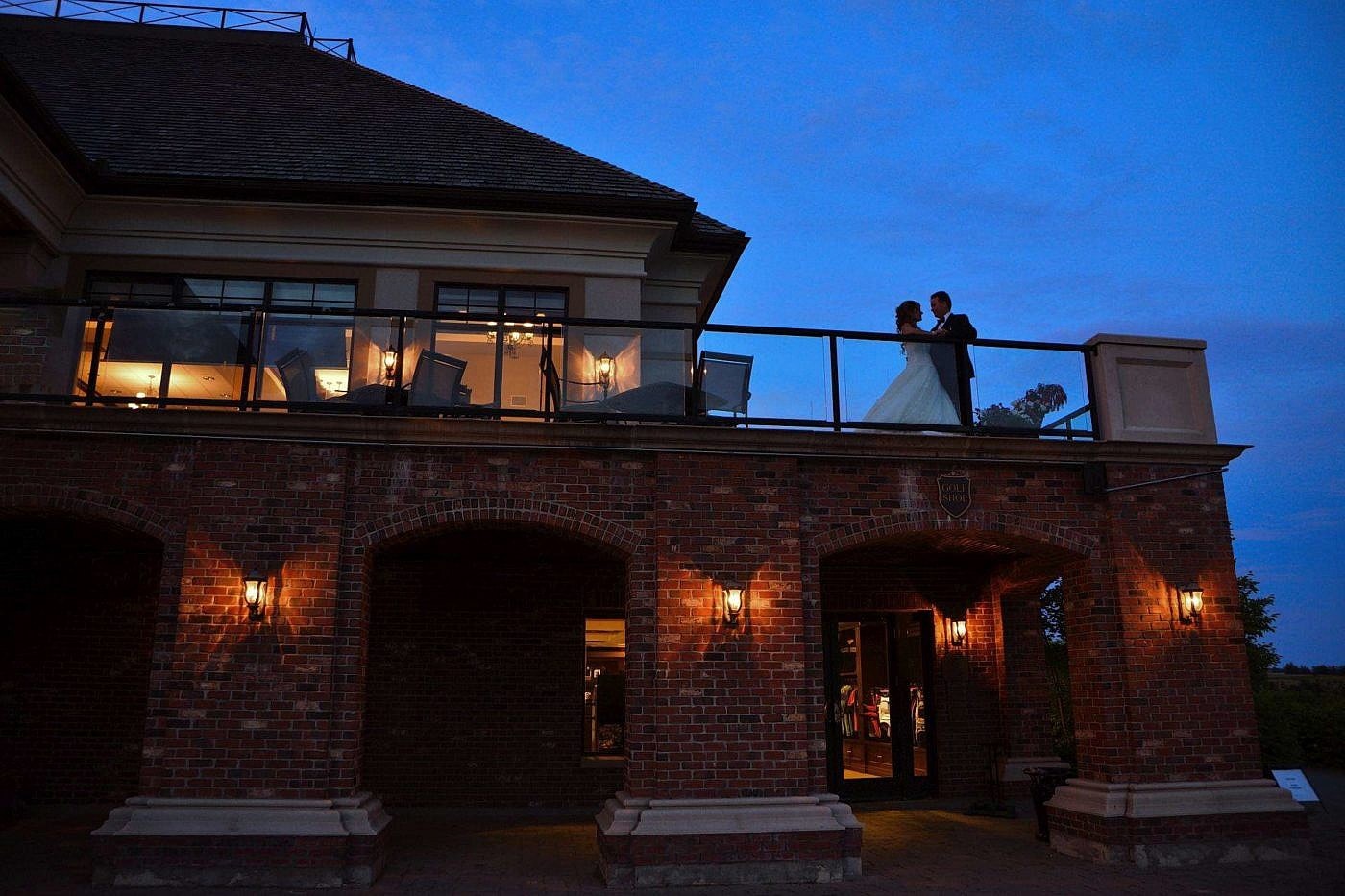 From Sunshine to Sunset Wedding Photography at The Club at Bond Head