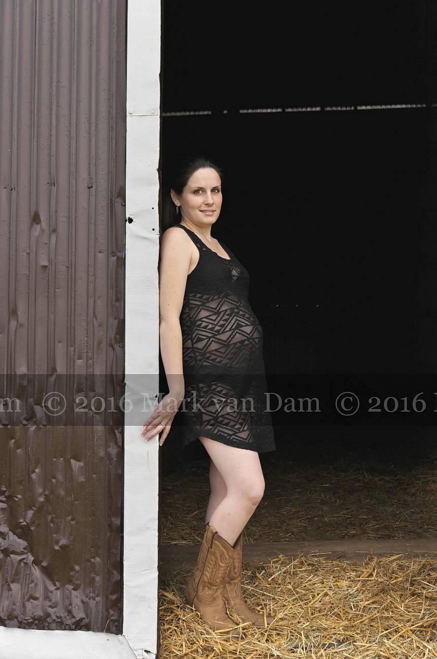 barrie maternity photographer collingwood maternity waaga maternity B271